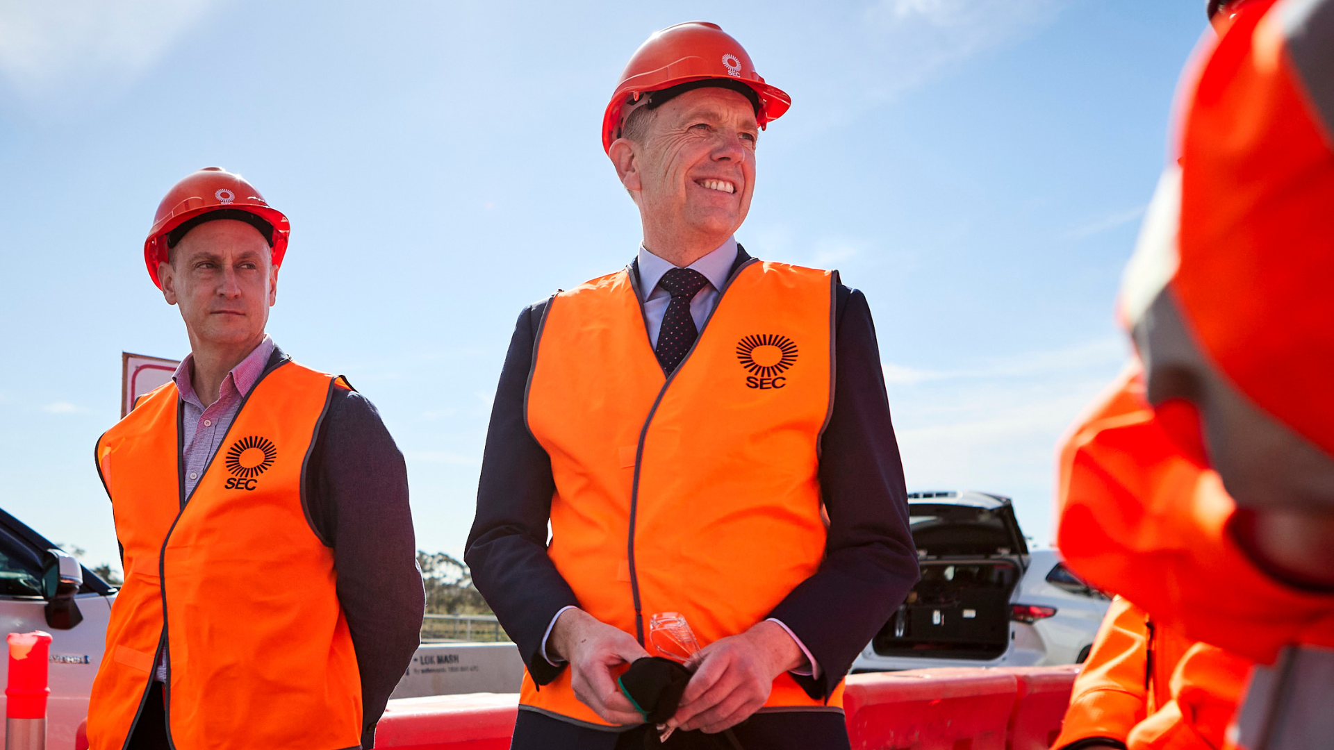 Sec Work SEC - Work powers up on SEC’s giant battery as Megapacks arrive on site